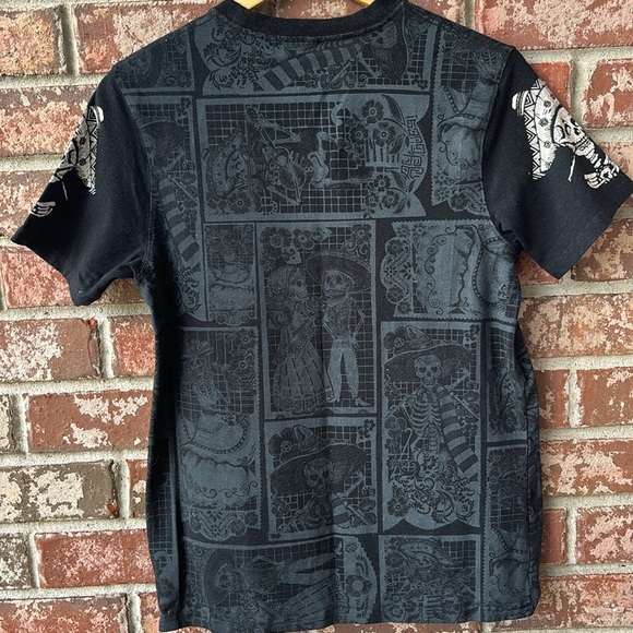 Ay Guey! Skeleton /Felt Overlay TShirt  Medium - Picture 3 of 8